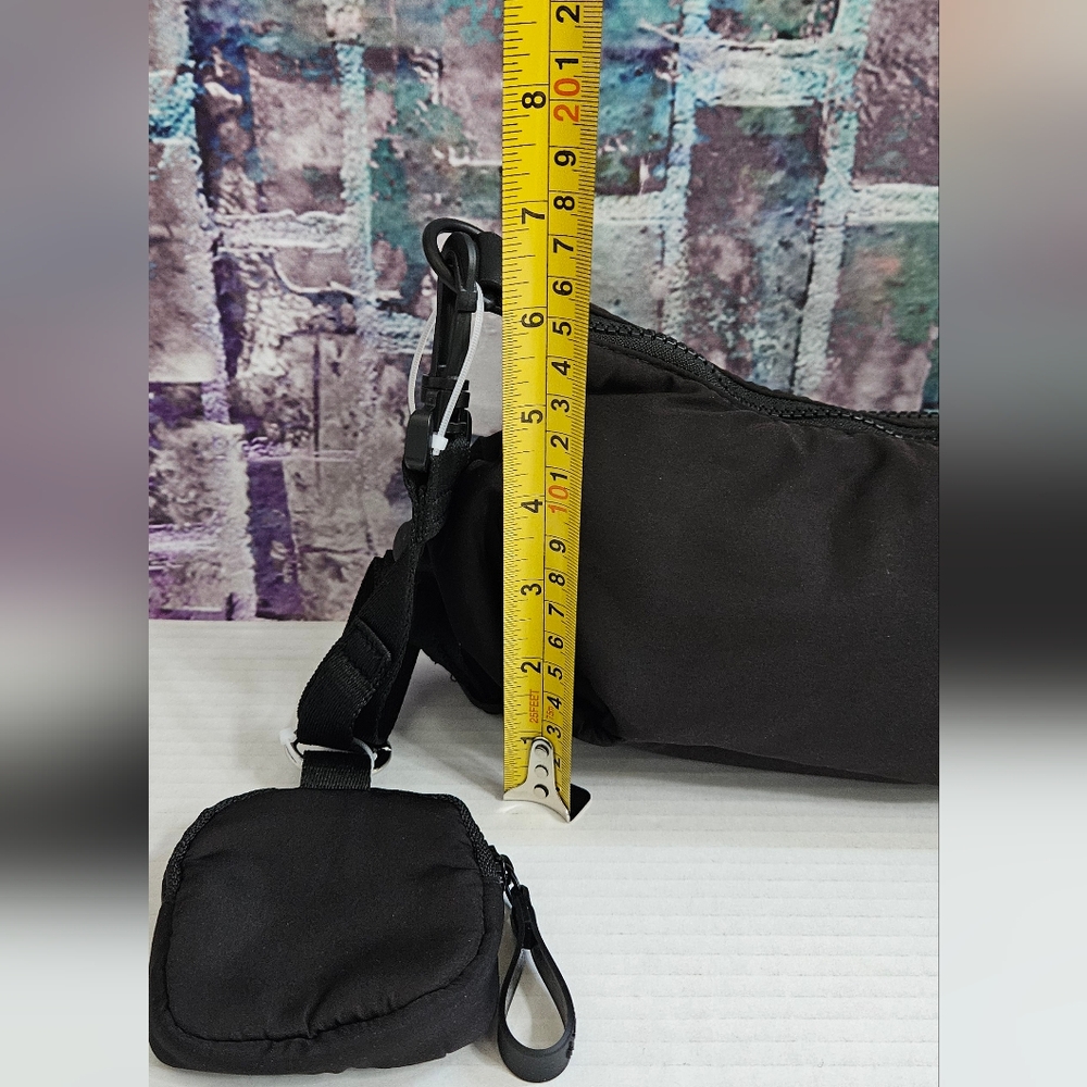 BearPaw Black Crossbody Bag W/ Coin Purse NWT - Picture 7 of 13
